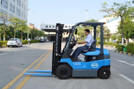快看！原來這么多“企業”都選擇比亞迪叉車！